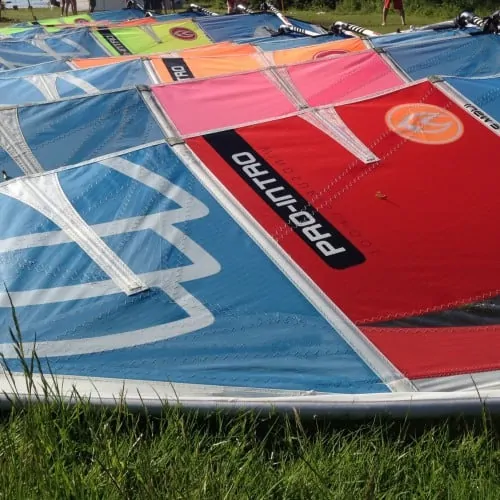 windsurfen, windsurfles, windsurf verhuur, windsurfverhuur, windsurf huren, leren windsurfen, gearfreak, gearfreak surfschool, surfcenter, youthfreak academy, introductieles, startcursus, seizoenscursus, surfcamp