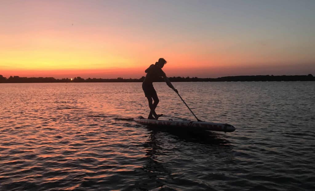 Suples Bij GEARfreak Suppen, suples, supverhuur, sup verhuur, sup huren, leren suppen, megasup, GEARfreak Surfschool, sup, surfcamp