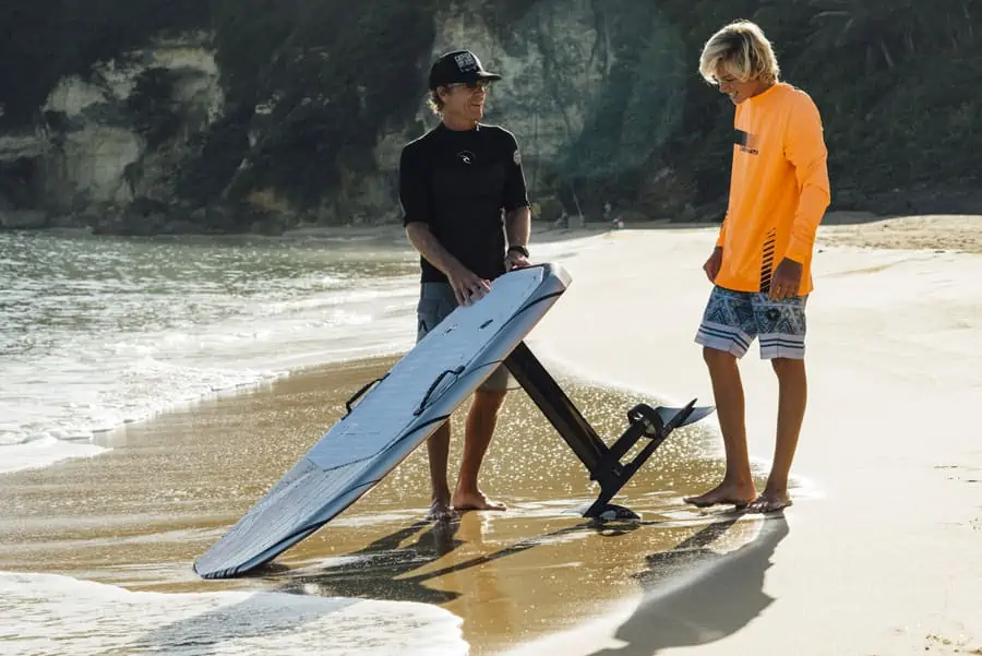 efoilen, efoilles, efoil, efoil verhuur, efoil huren, efoil les, efoil huur, gearfreak, surfschool, surfcenter, lift, flysurf