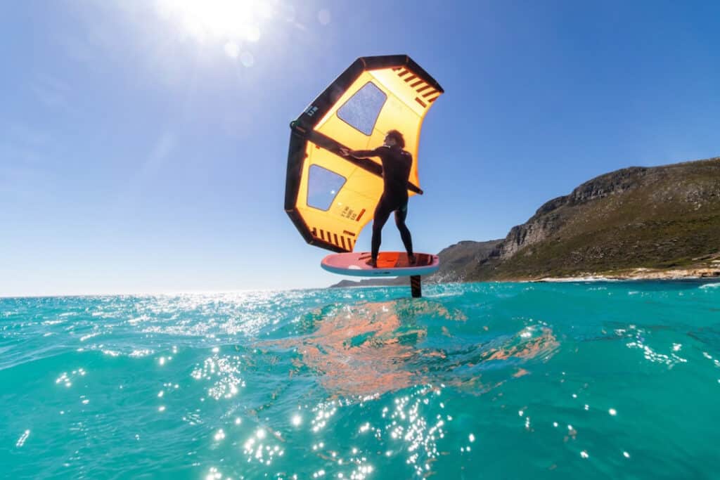 wingfoilles 3 wingfoilen, wingfoilles, wingfoil verhuur, wingfoil huren, wingen, leer wingen, surfcamp, wingsurf introductieles
