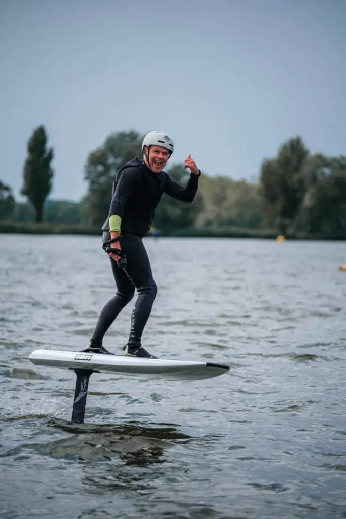 Duim omhoog: van je eerste vlucht naar een race is het nog een flink stuk.