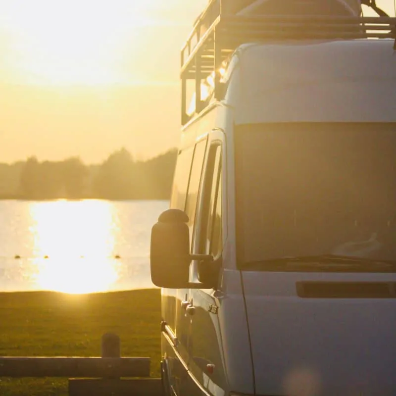 windsurfen, windsurfles, windsurf verhuur, windsurfverhuur, windsurf huren, leren windsurfen, gearfreak, gearfreak surfschool, surfcenter, youthfreak academy, introductieles, startcursus, seizoenscursus, surfcamp